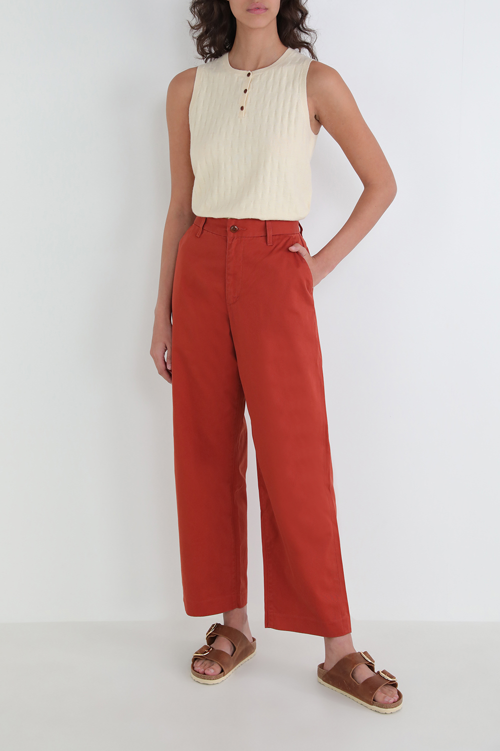 ליוויס X אמה צ'מברליין מכנסיים ארוכים